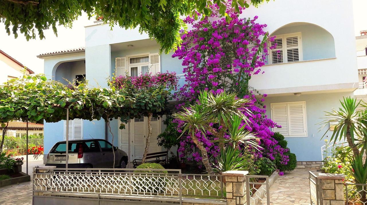 Apartment Aldo II Porec Bagian luar foto